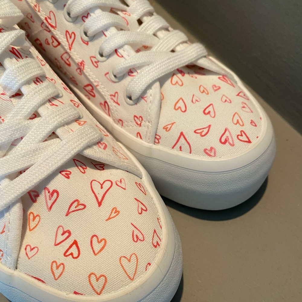 ❤️Heart Sneakers by JOIE - Picture 6 of 7